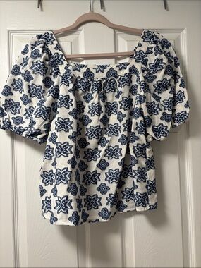 Ann Taylor White Top with Navy Floral Embroidery